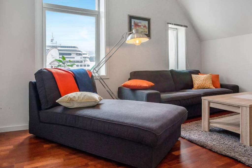 Penthouse By Brosundet, Free Parking Space Alesund Exterior photo